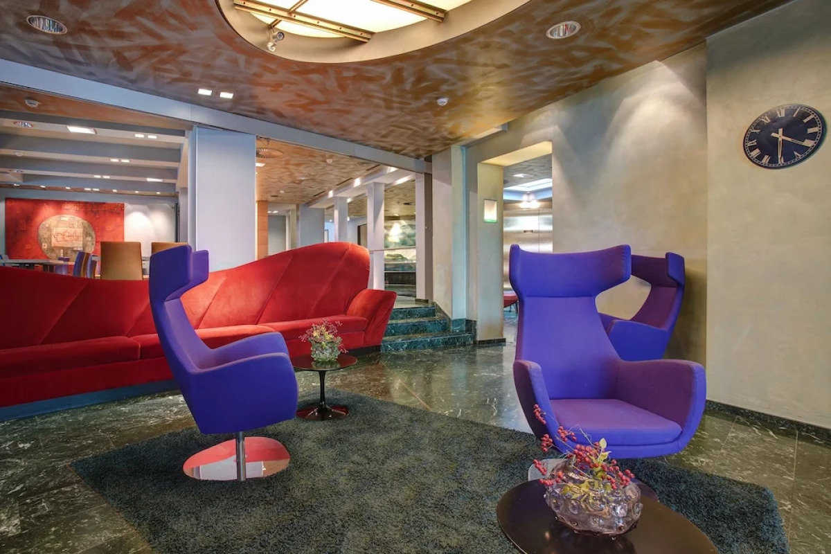 Отель Premier Inn Koeln City Centre