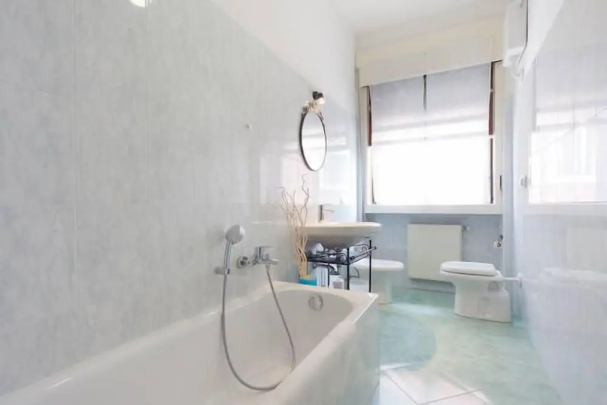 Bed and Breakfast Happiness