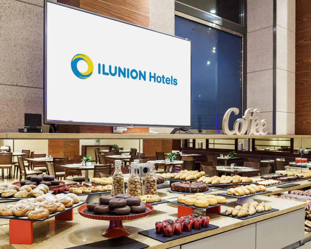 Hotel ILUNION Valencia 4