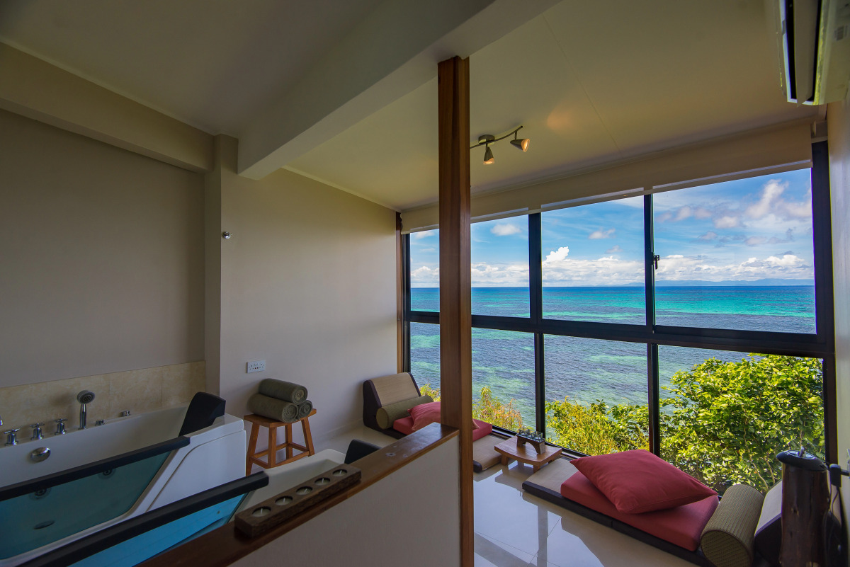 Coco de Mer Hotel and Black Parrot Suites