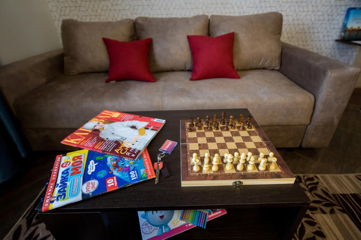 9 ночей на улице Шапошникова 2