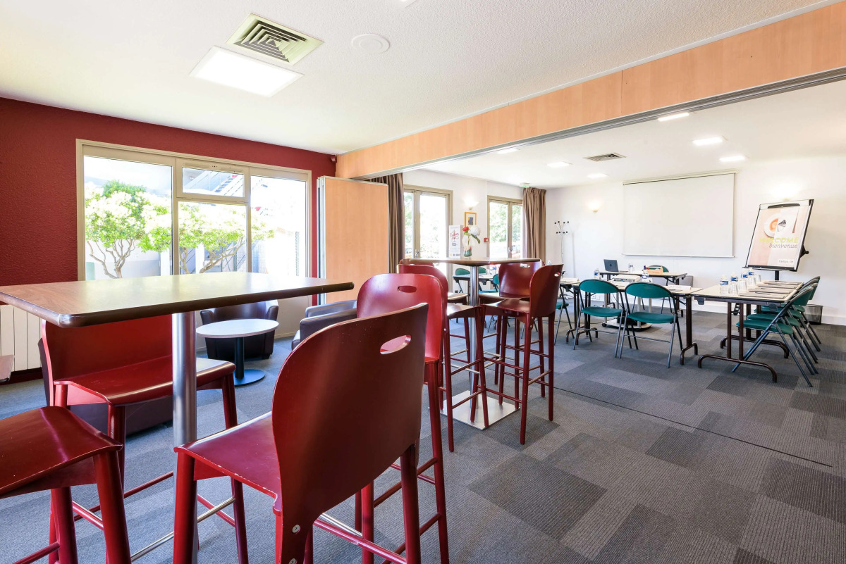 Hôtel Campanile Toulouse Nord - Sesquières