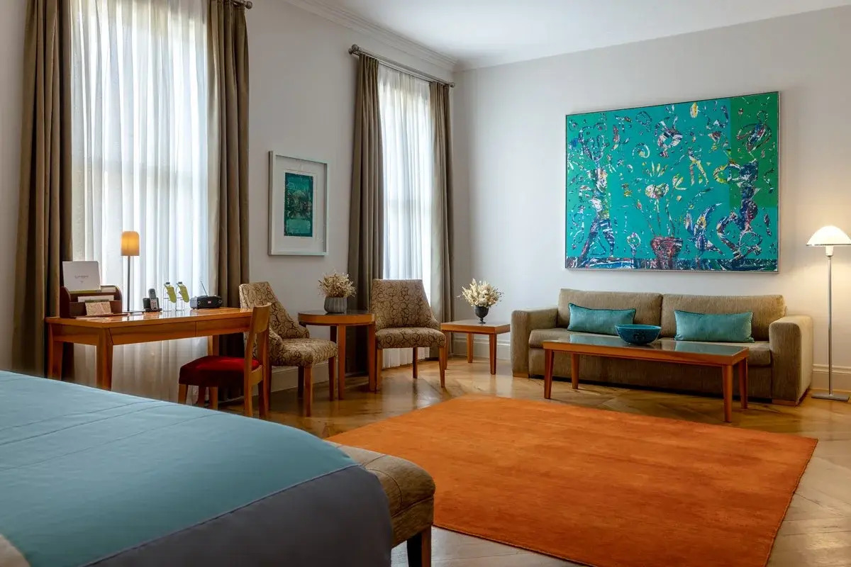 Tomtom Suites - Special Class