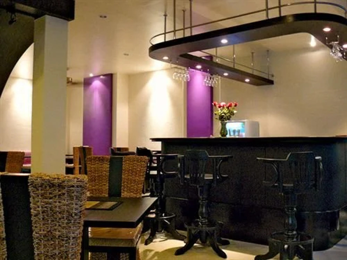 Kata Beach Center Hotel