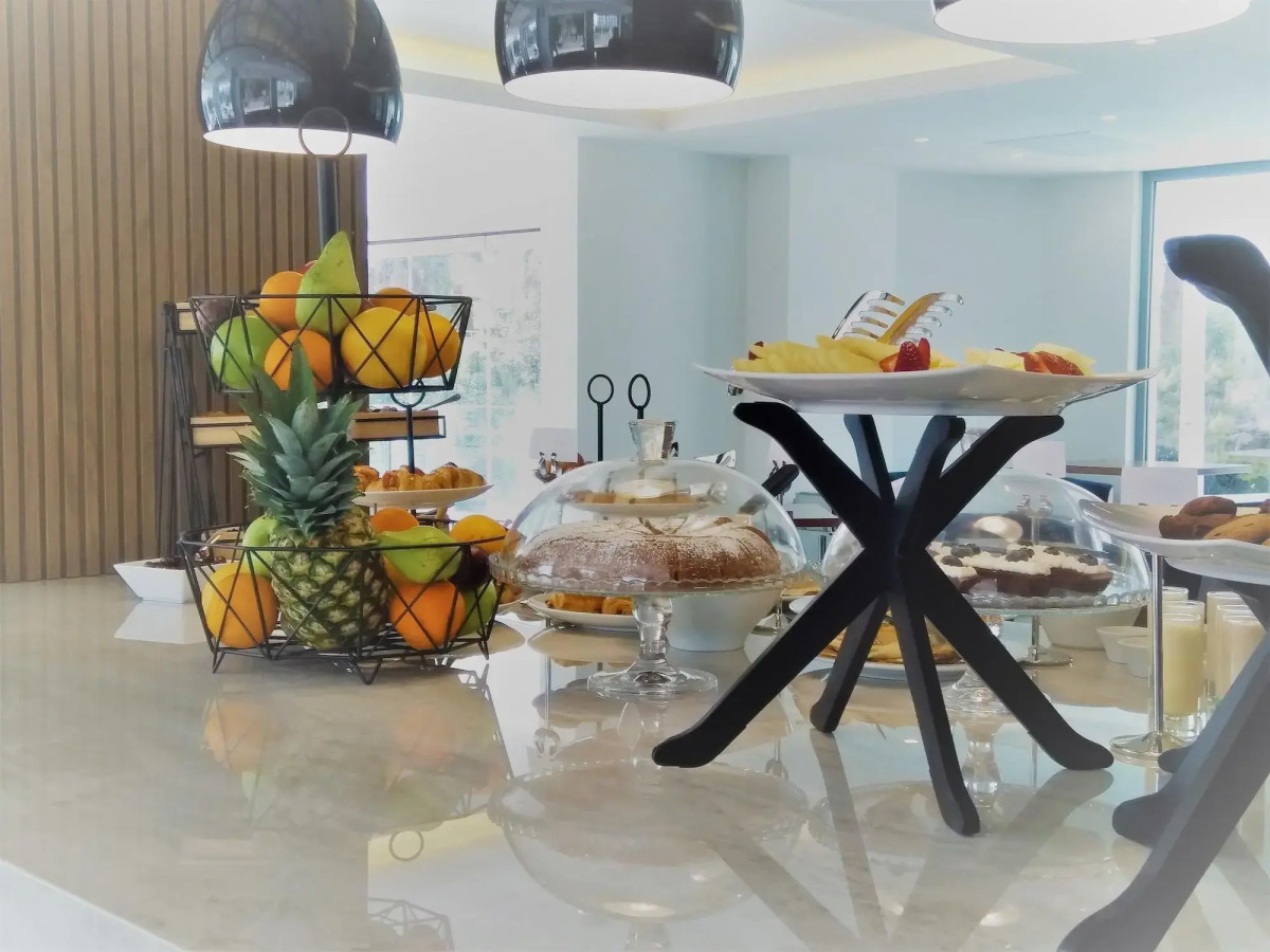 Glyfada Riviera Hotel