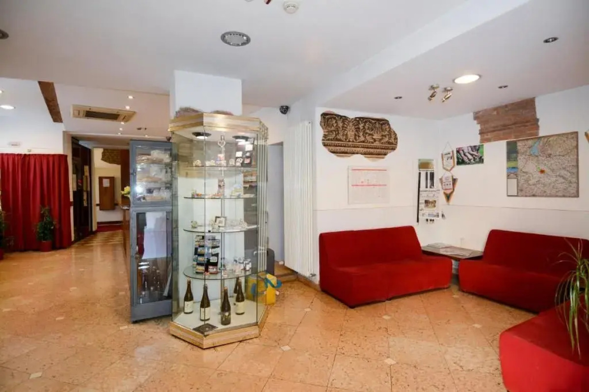 Hotel Mantegna Stazione , Mantegna Hotels