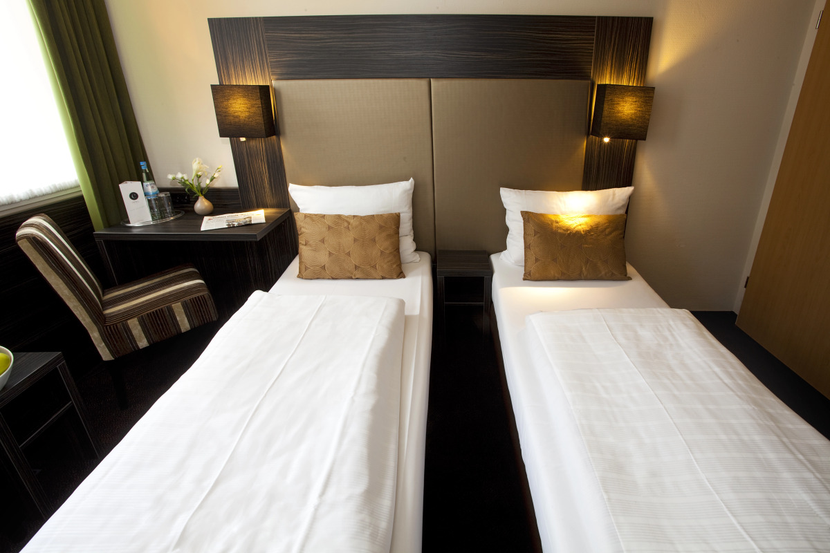 Ayun by Centro Deluxe