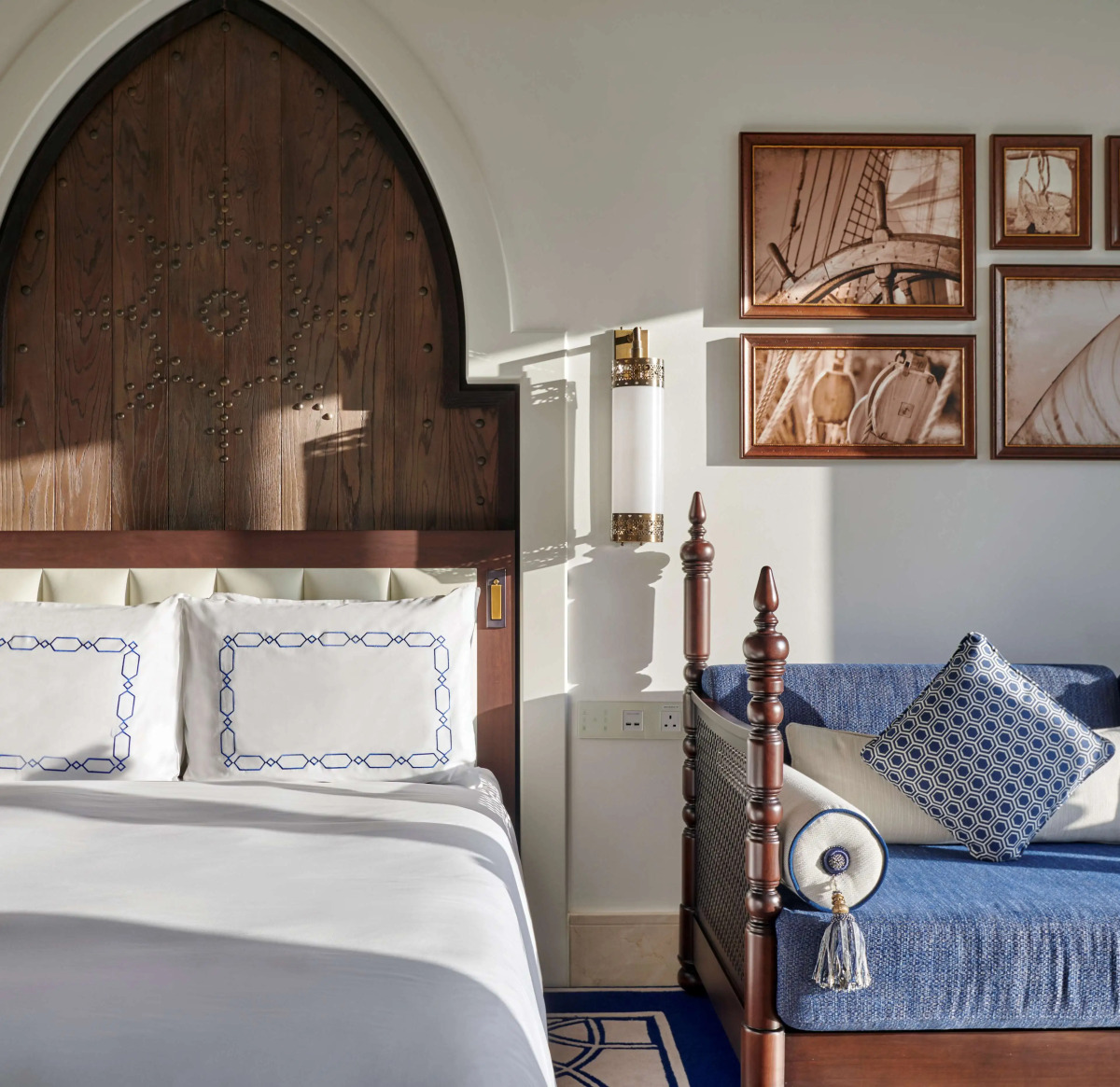 Hilton Salwa Beach Resort & Villas