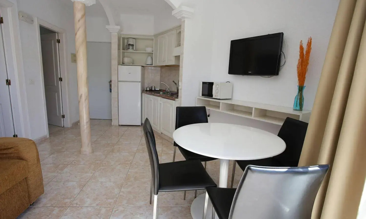 Checkin Bungalows Atlantida