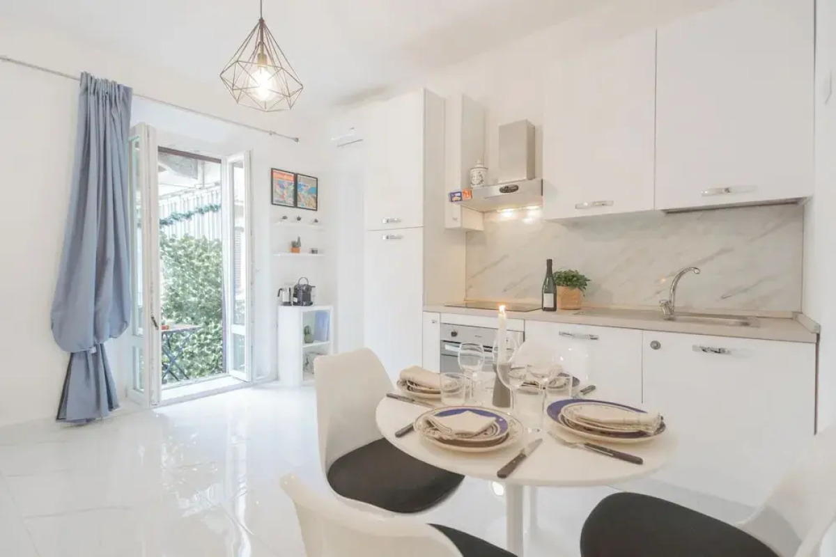 Luce Apartment by Rent all Como