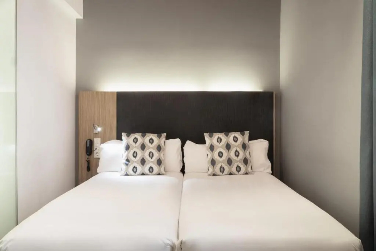 Petit Palace Plaza del Carmen