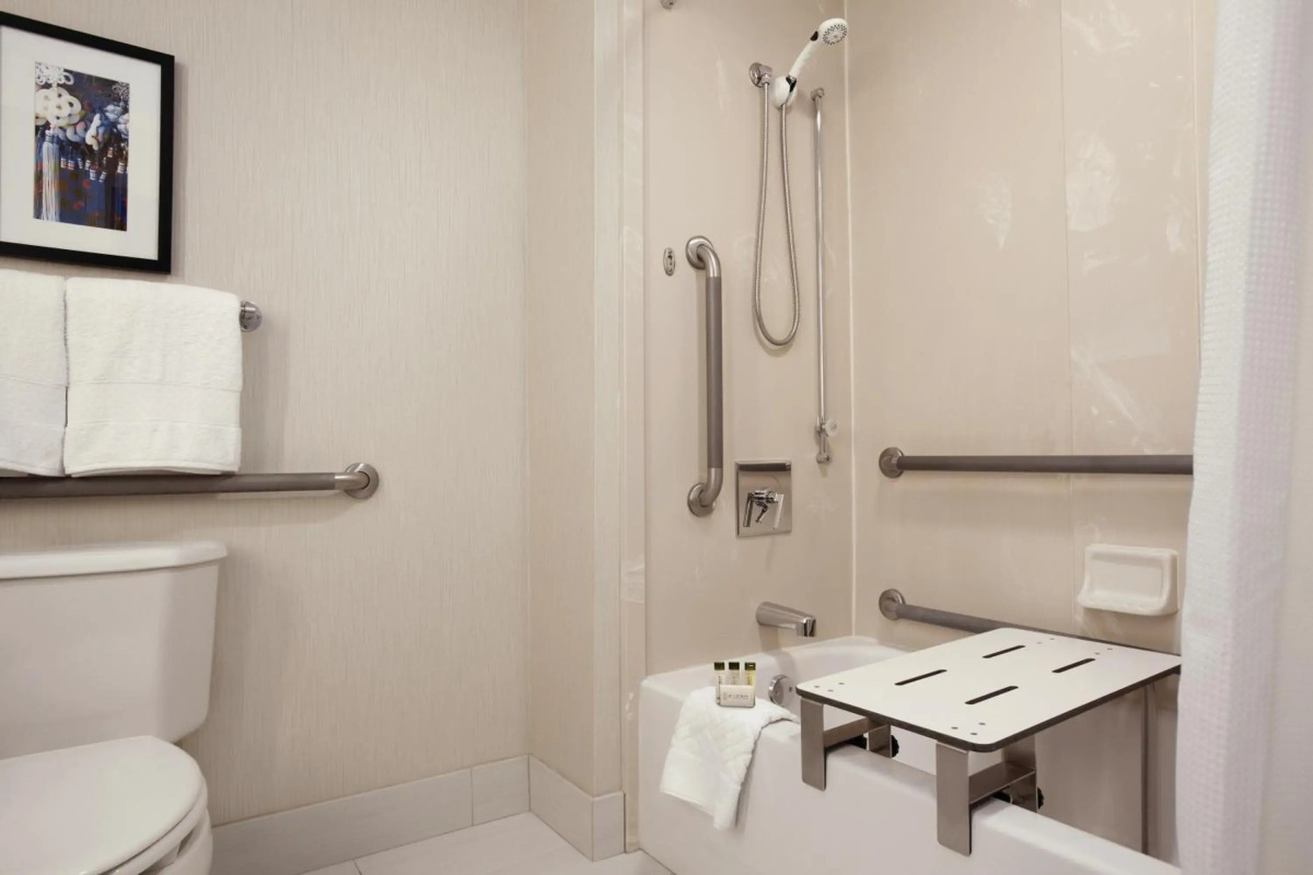 DoubleTree by Hilton Boston - Downtown