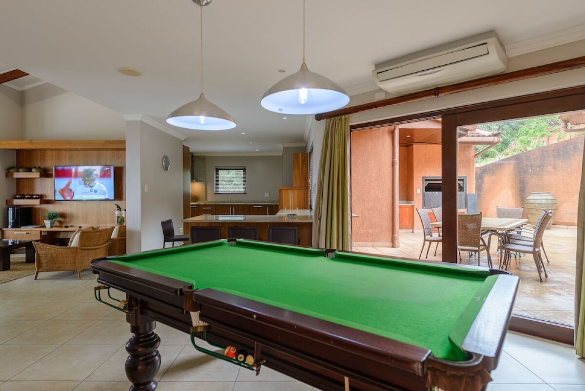 San Lameer Villa Rentals 14328