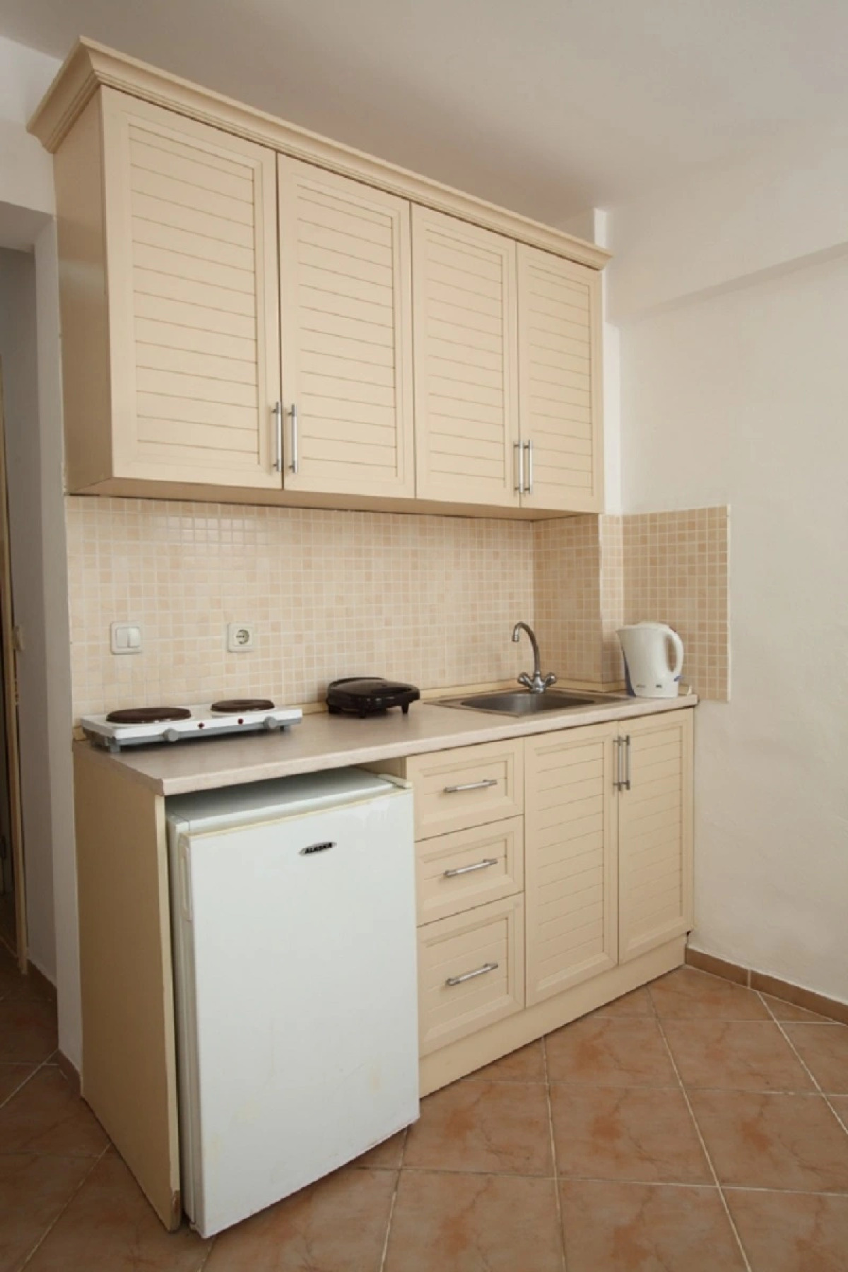 Summer in Garden Suites & Beach Hotel