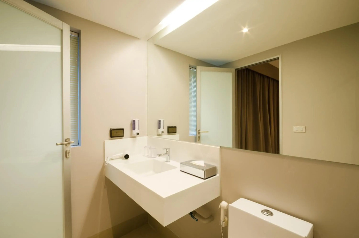 Bizotel Premier Hotel & Residence