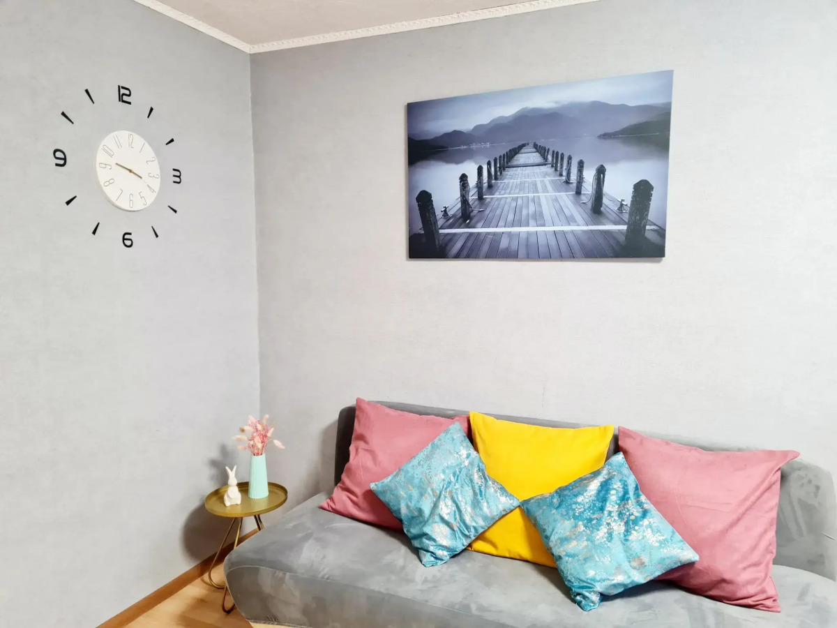 Белые ночи на улице Герцена 106