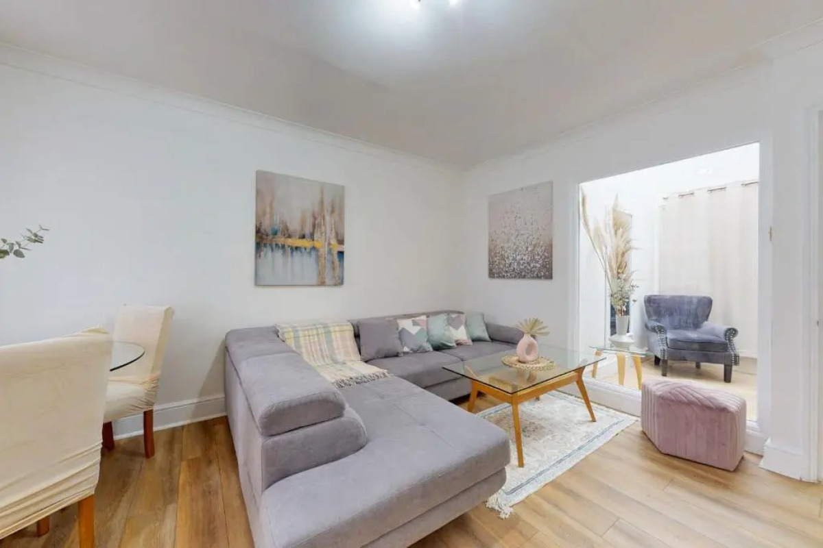 Park Lane Apartments - Clarges St