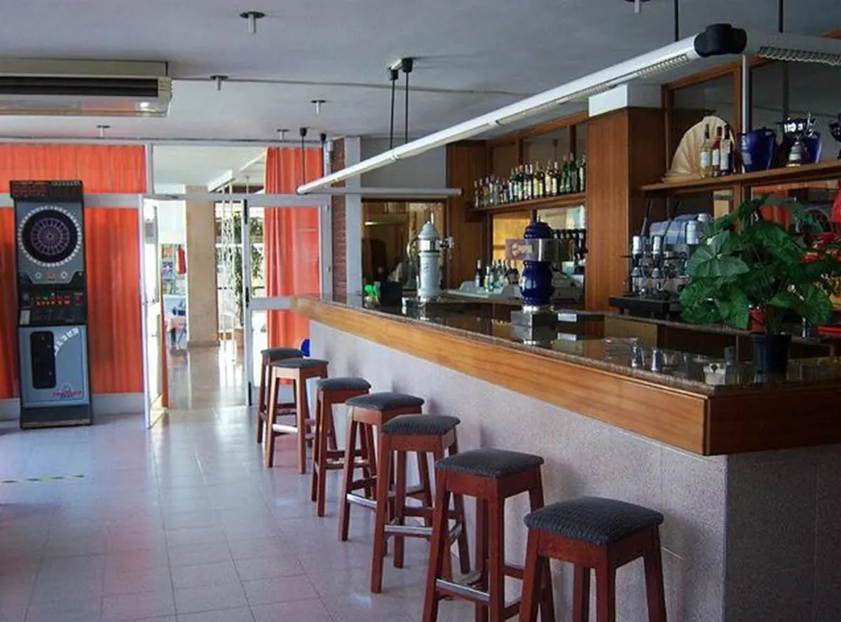 Отель Amic Miraflores