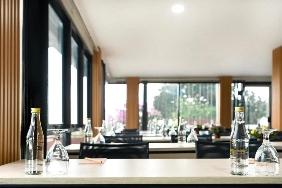 Lovina Beach Club & Resort