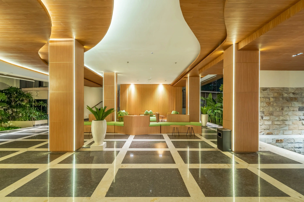 Cross Vibe Paasha Atelier Bali Kuta