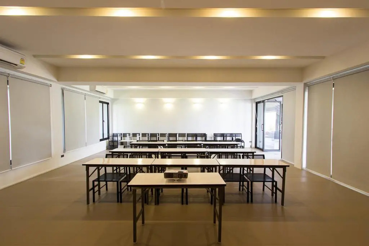 Sunshine Paradise Resort