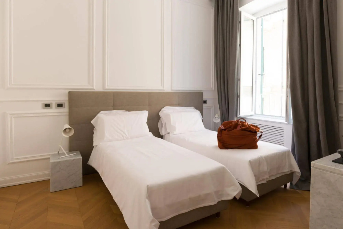 Via Chiodo Luxury Rooms