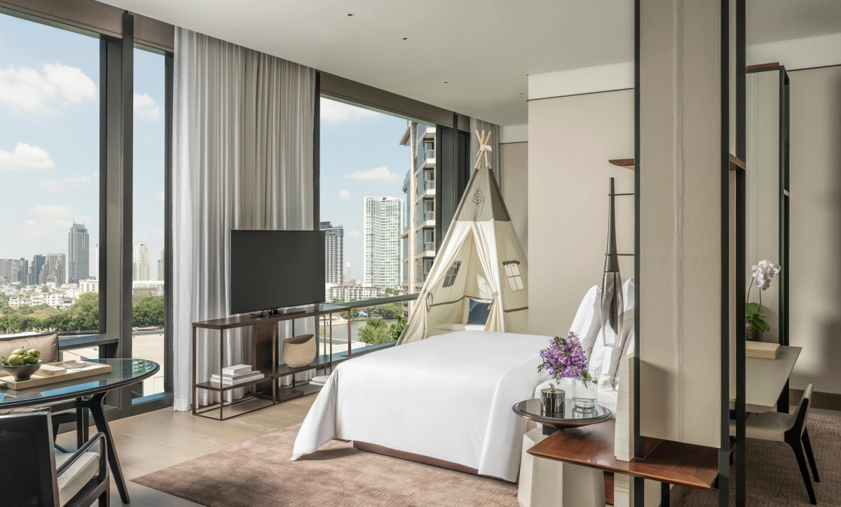 Отель Four Seasons Bangkok at Chao Phraya River