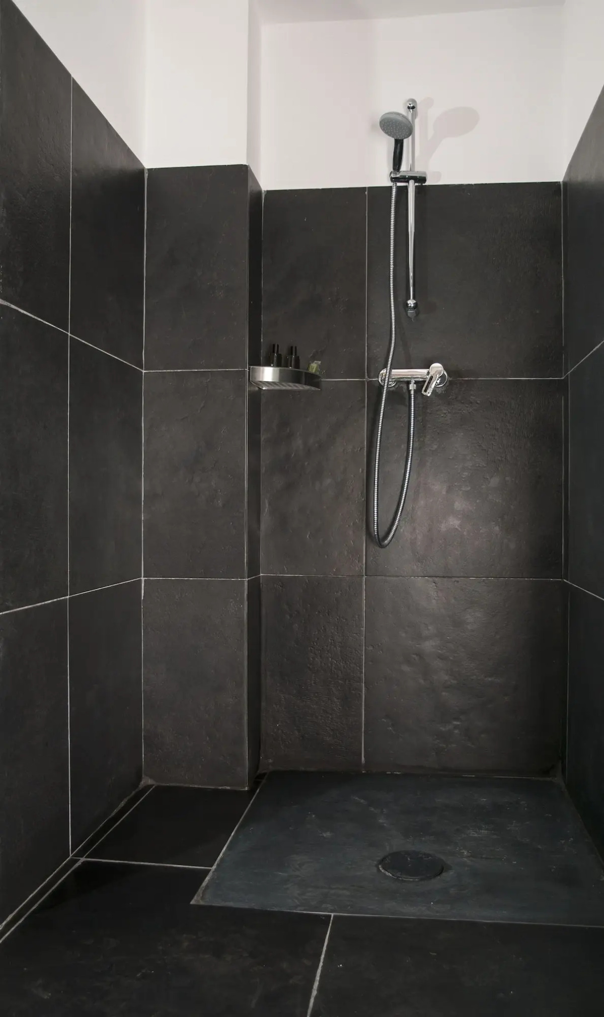 Sevenmaze Charming House