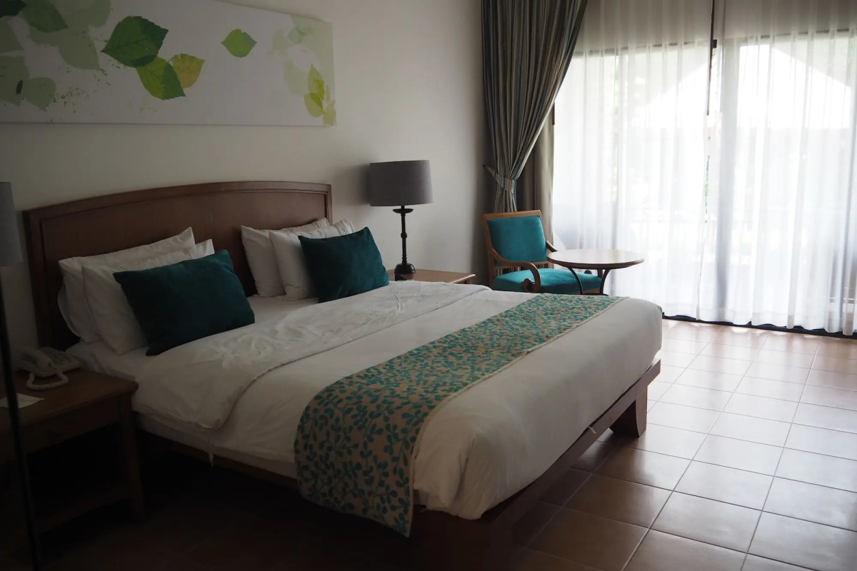 Woodlands Hotel & Resort