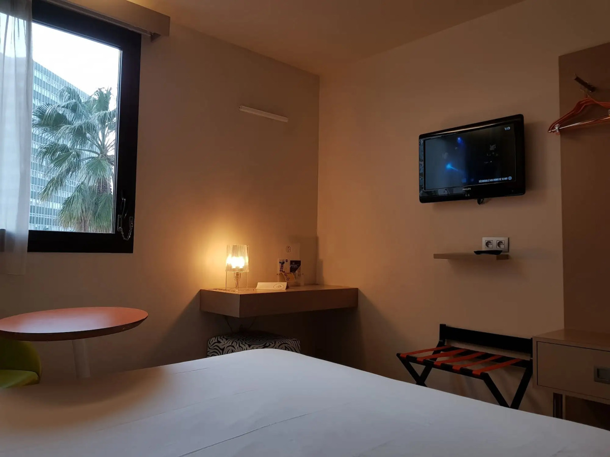 B&B HOTEL Marseille La Timone