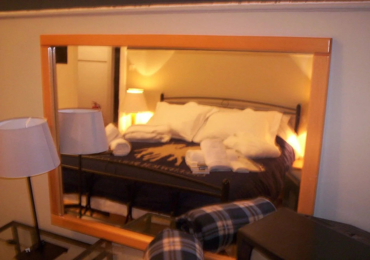 The New Yorkers Hotel