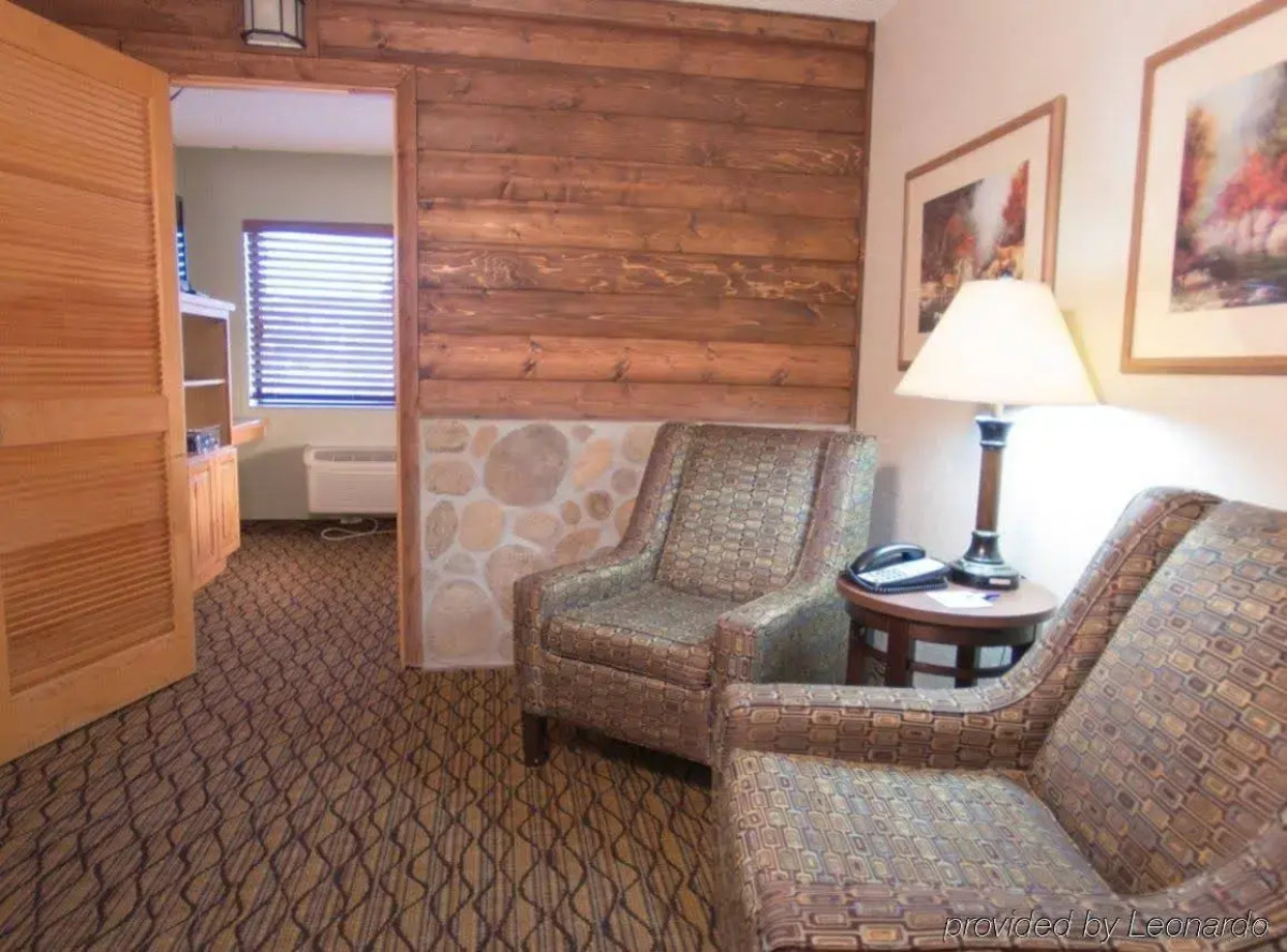 Grand Canyon Hotel & Suites