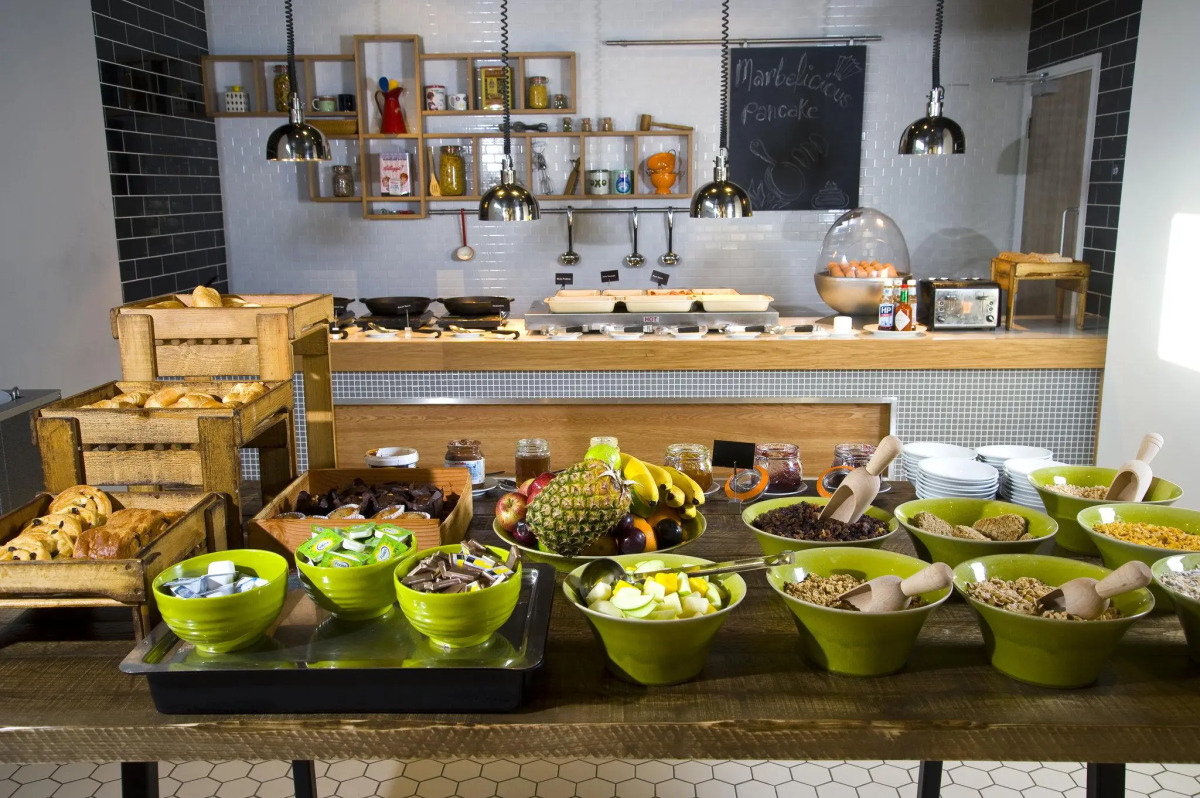 Holiday Inn London - West by IHG