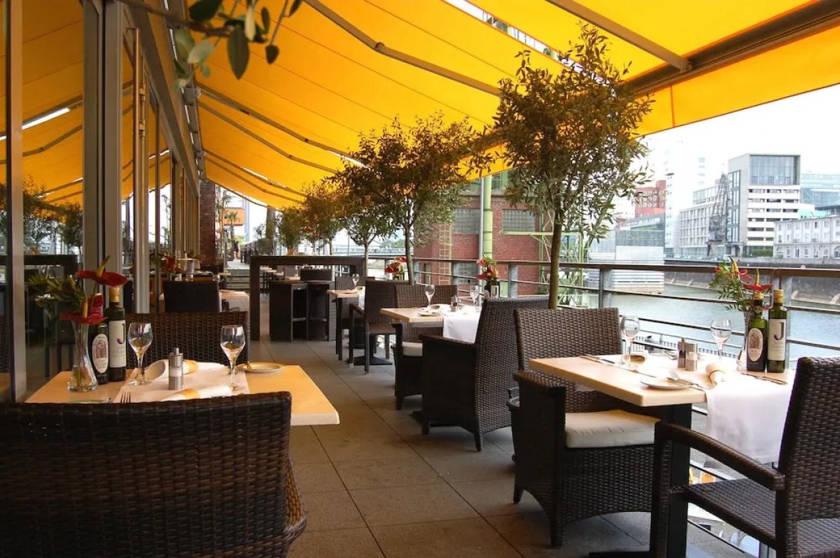 Courtyard by Marriott Düsseldorf Hafen