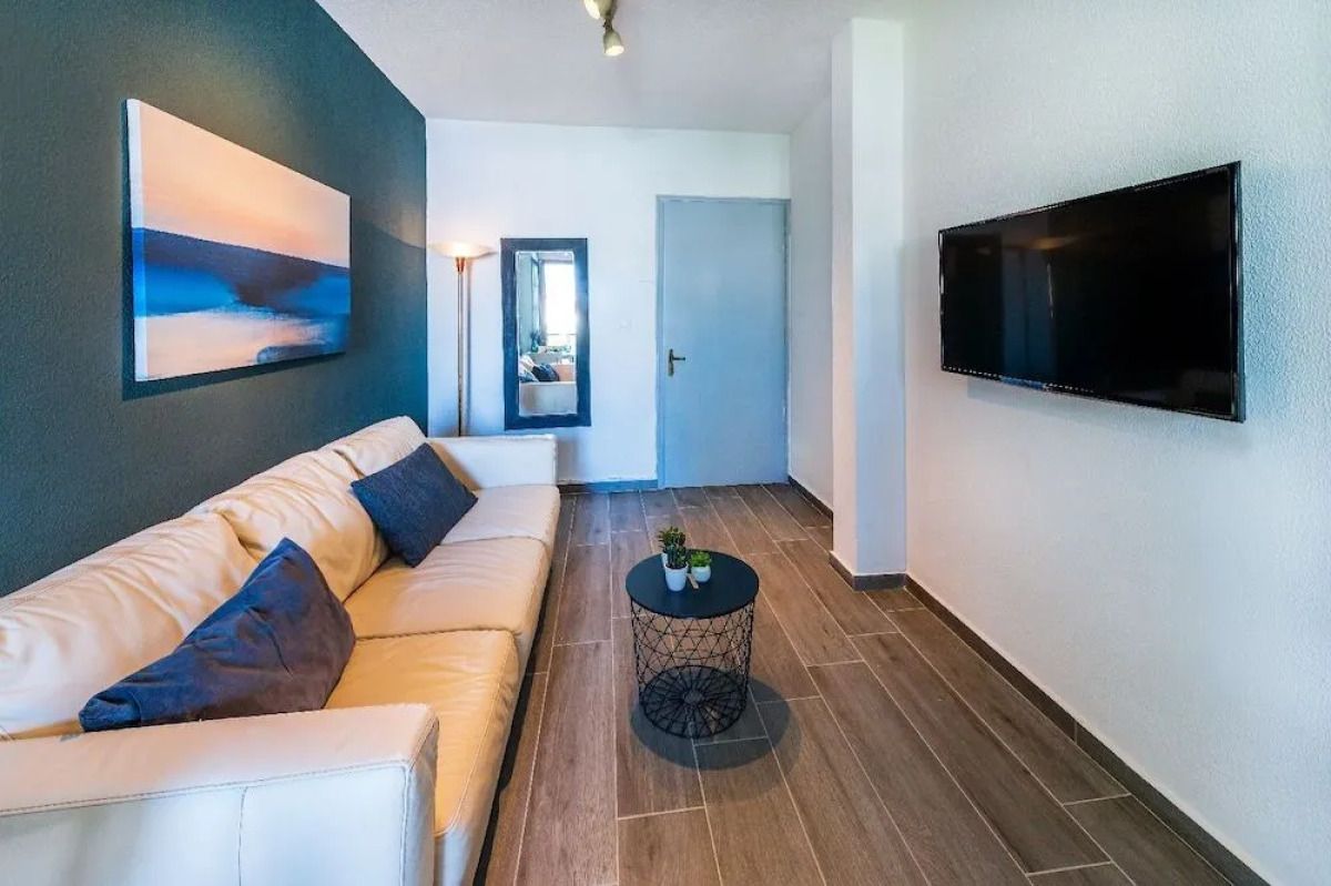 Jonathan City Apartments