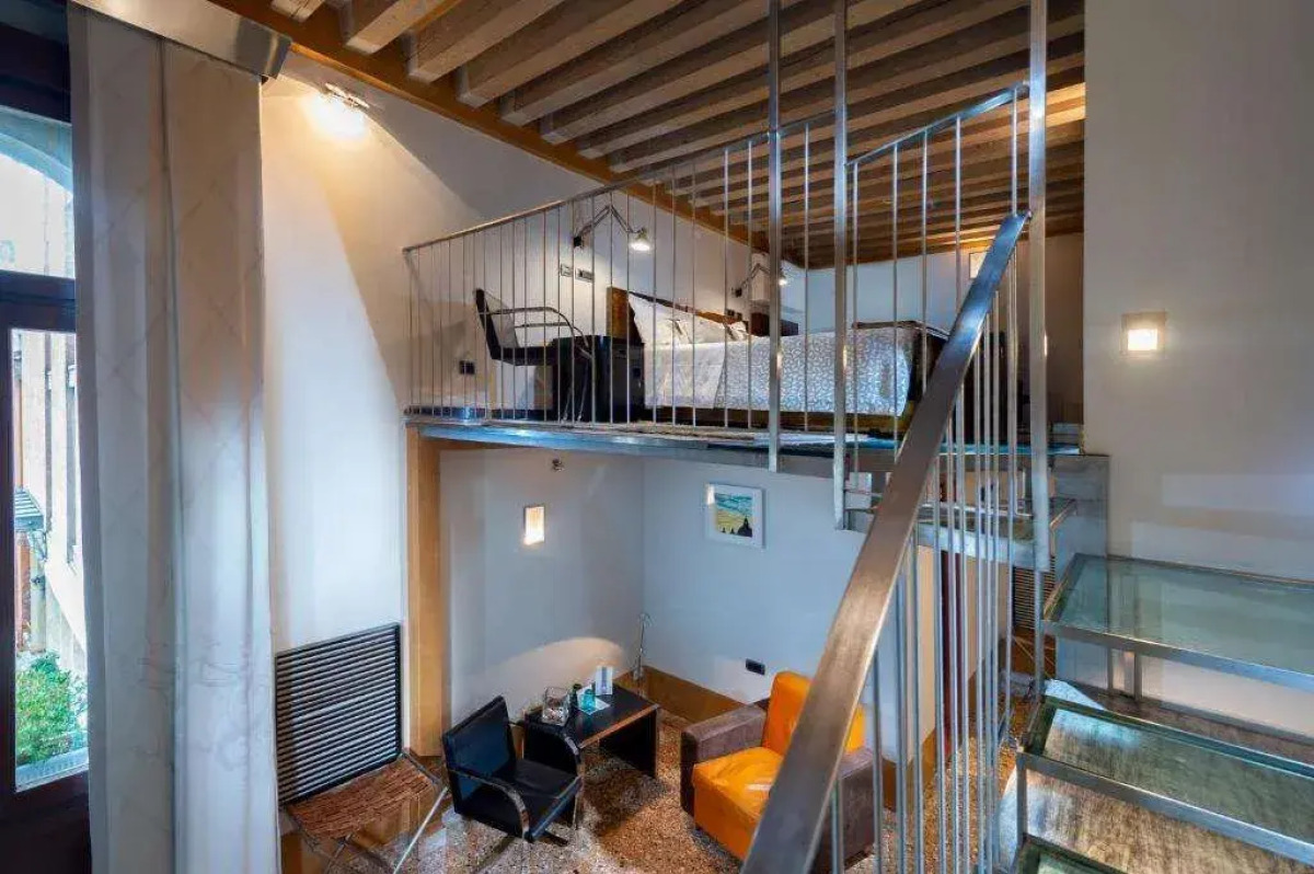 Ca' Pisani Deco Design Hotel