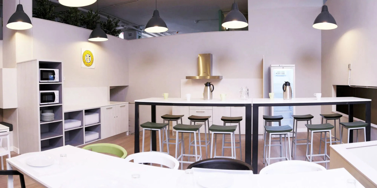 Hola Hostal Eixample - Hostel