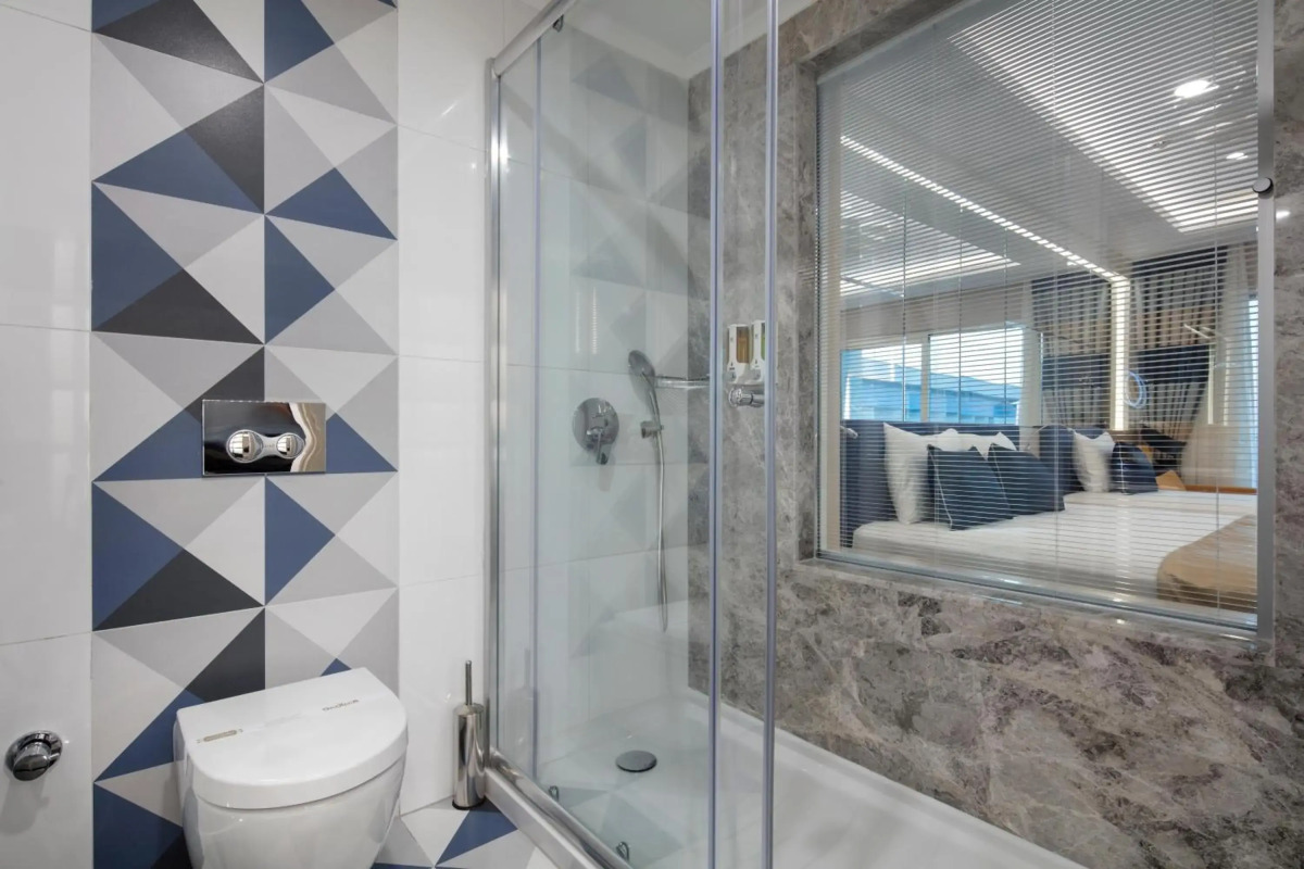 Granada Luxury Beach 