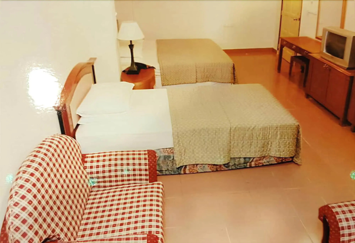 Lotus Family Hotel, Medan Tuanku