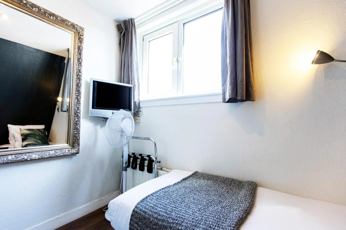 Quentin England Hotel