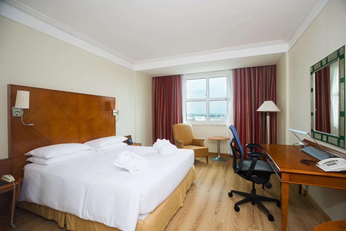 Отель Hilton Rome Airport