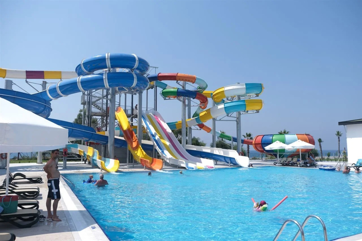 Raymar Resort & Aqua