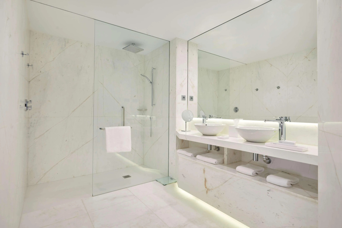 Отель Hyatt Centric Gran Via Madrid