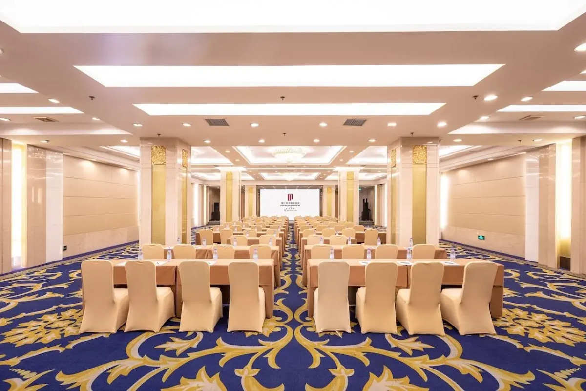 Jinjiang West Capital International Hotel