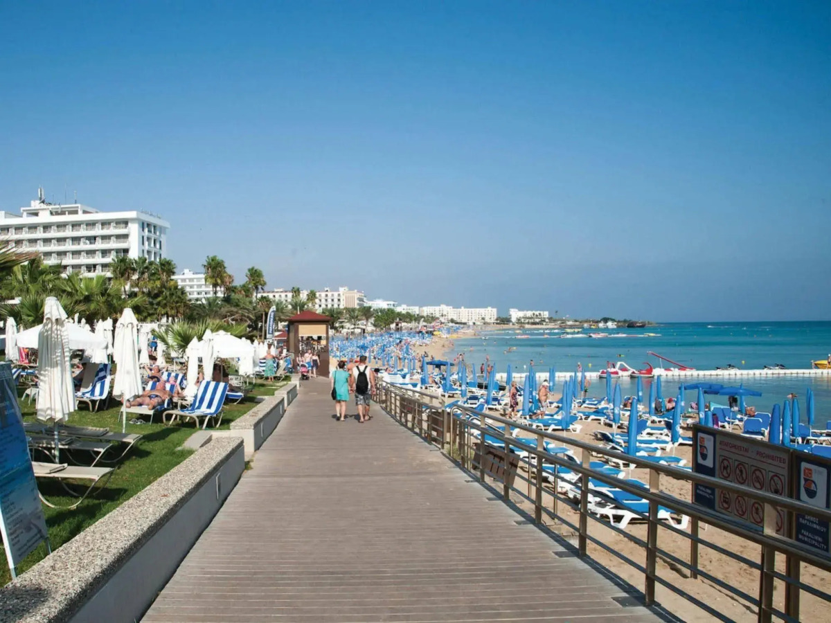 Silver Sands Beach Hotel