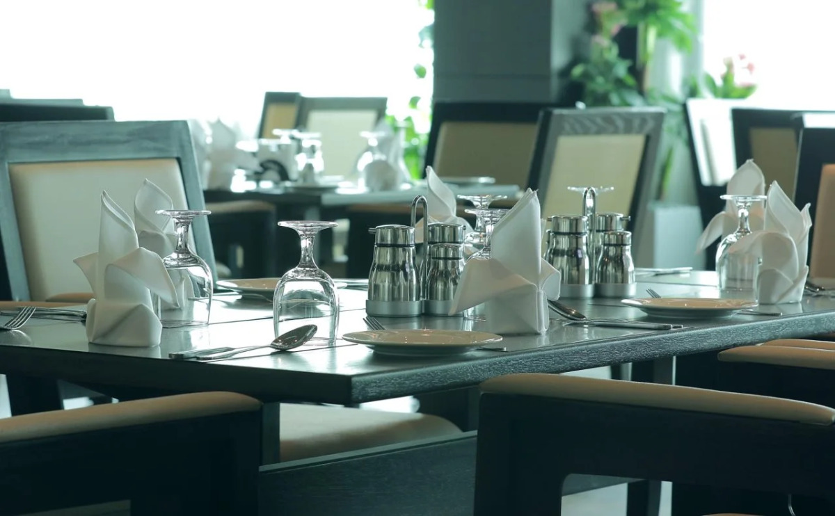 Park Regis Lotus Hotel