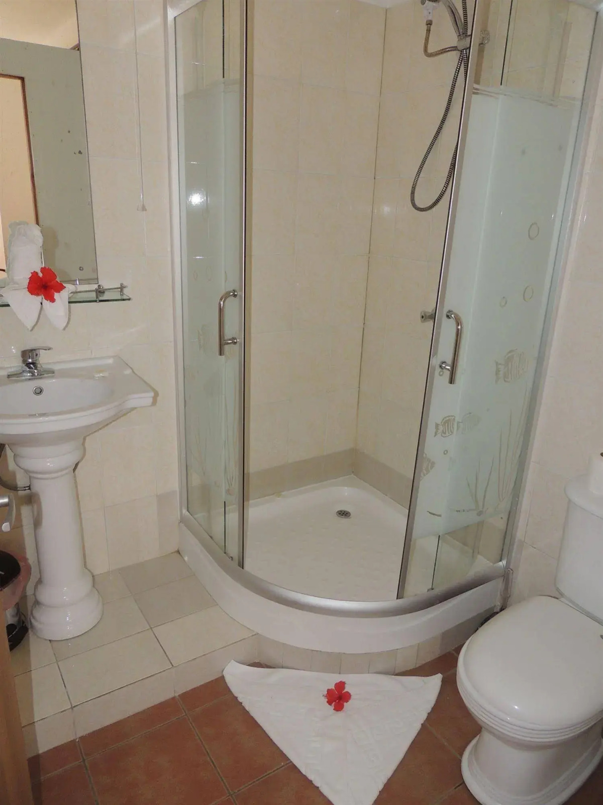 Reef Holiday Apartments