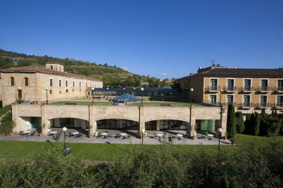 Parador De Cangas De Onis