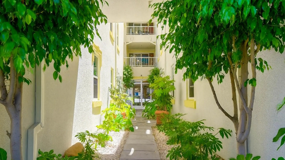 Motel 6 San Diego, CA - Downtown