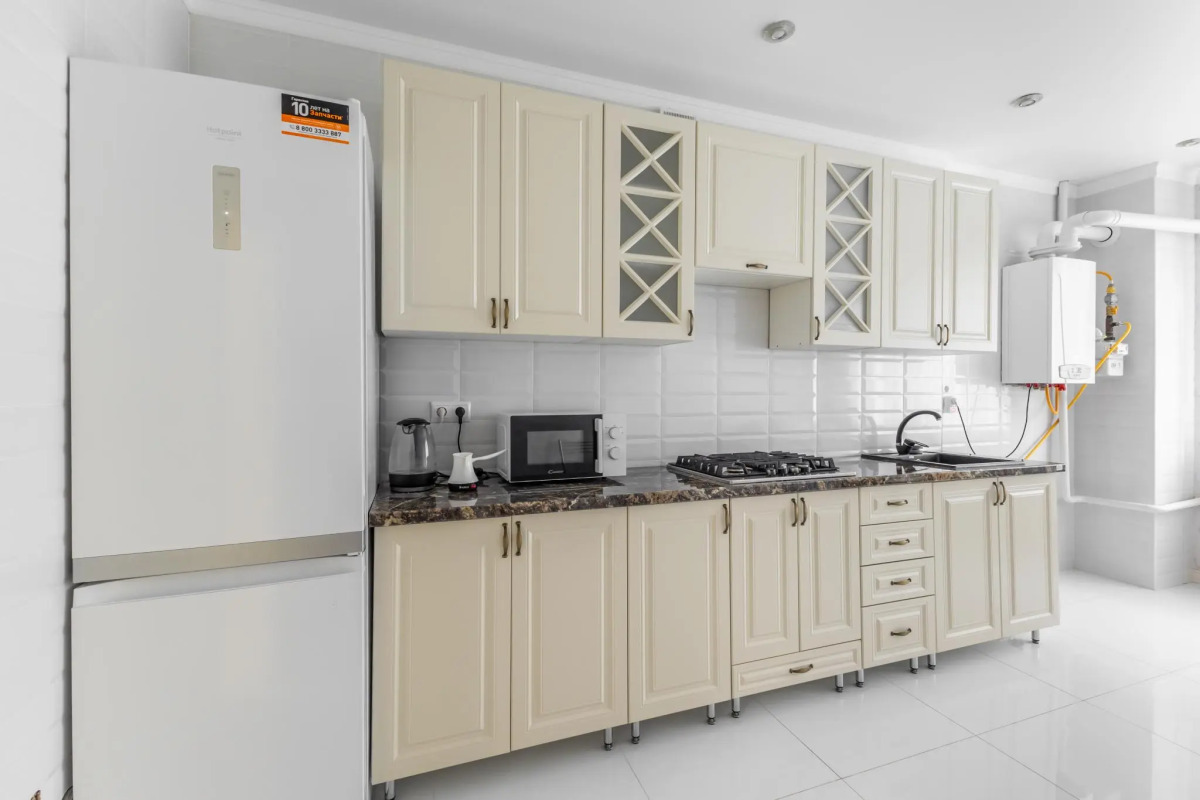 Aura на улице Братьев Темировых 69/1